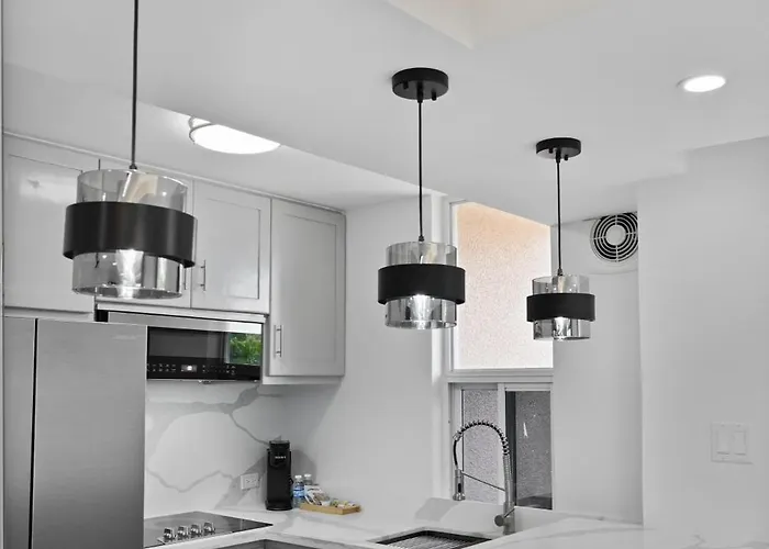 Island Living Luxury Apartahotel